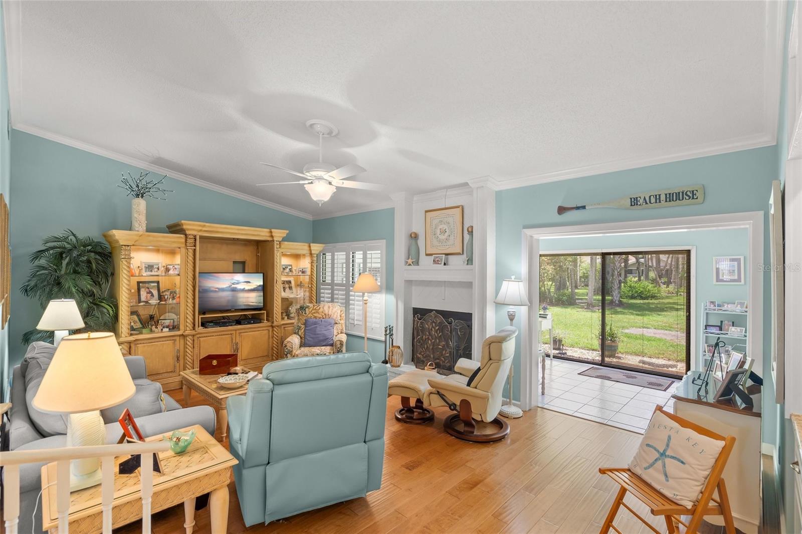 4562 Forest Wood Unit 15, Sarasota, FL 34241