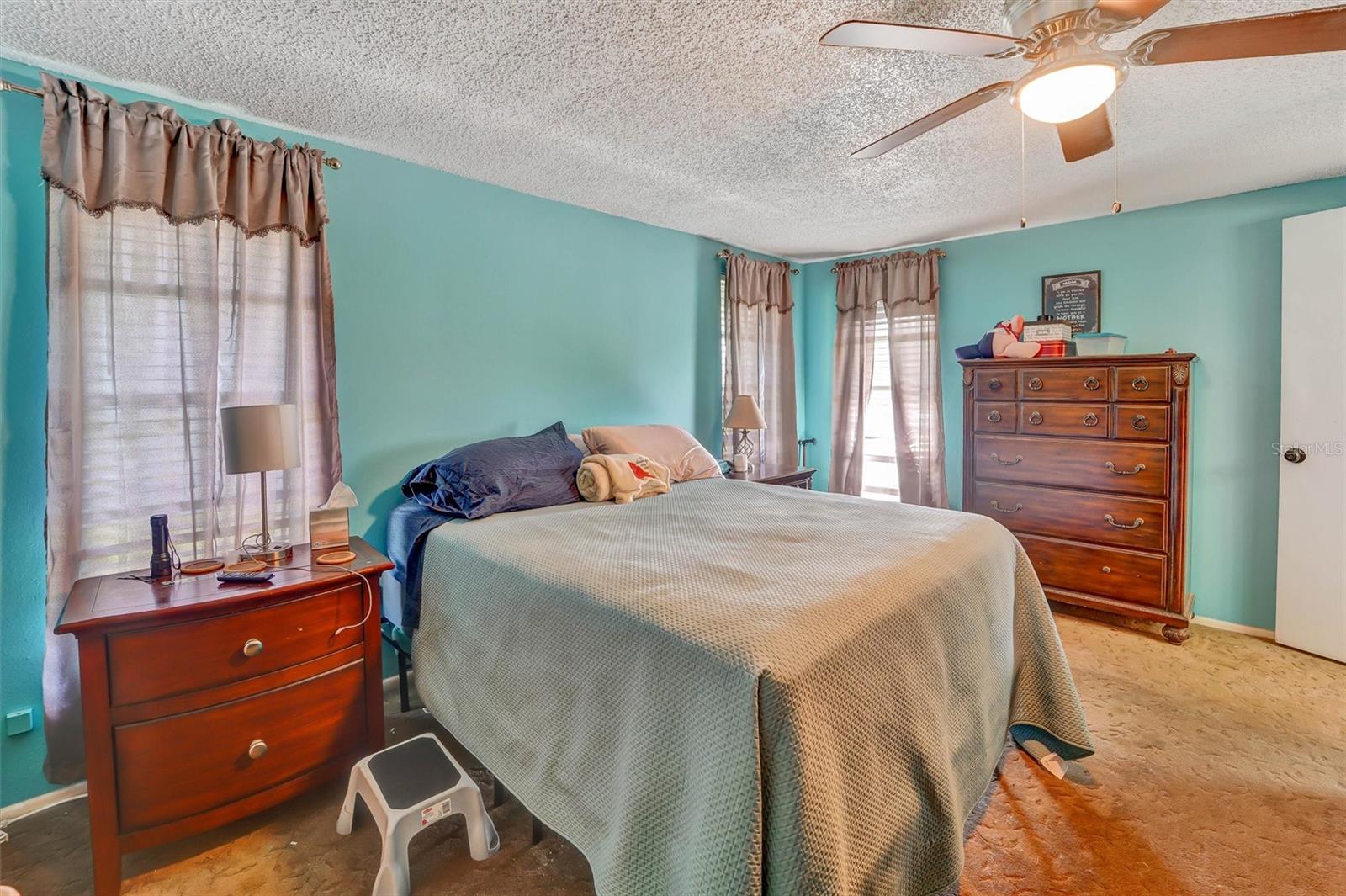 10800 Los Santos, Port Richey, FL 34668