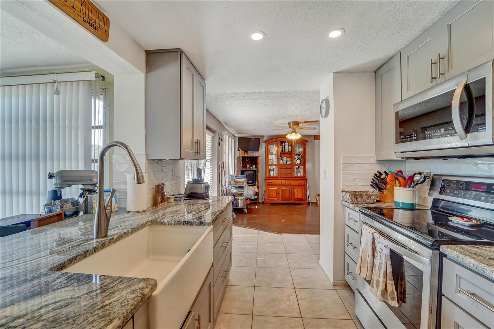 10800 Los Santos, Port Richey, FL 34668