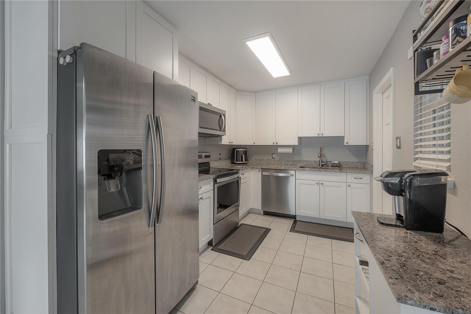 5937 13th, St Petersburg, FL 33710