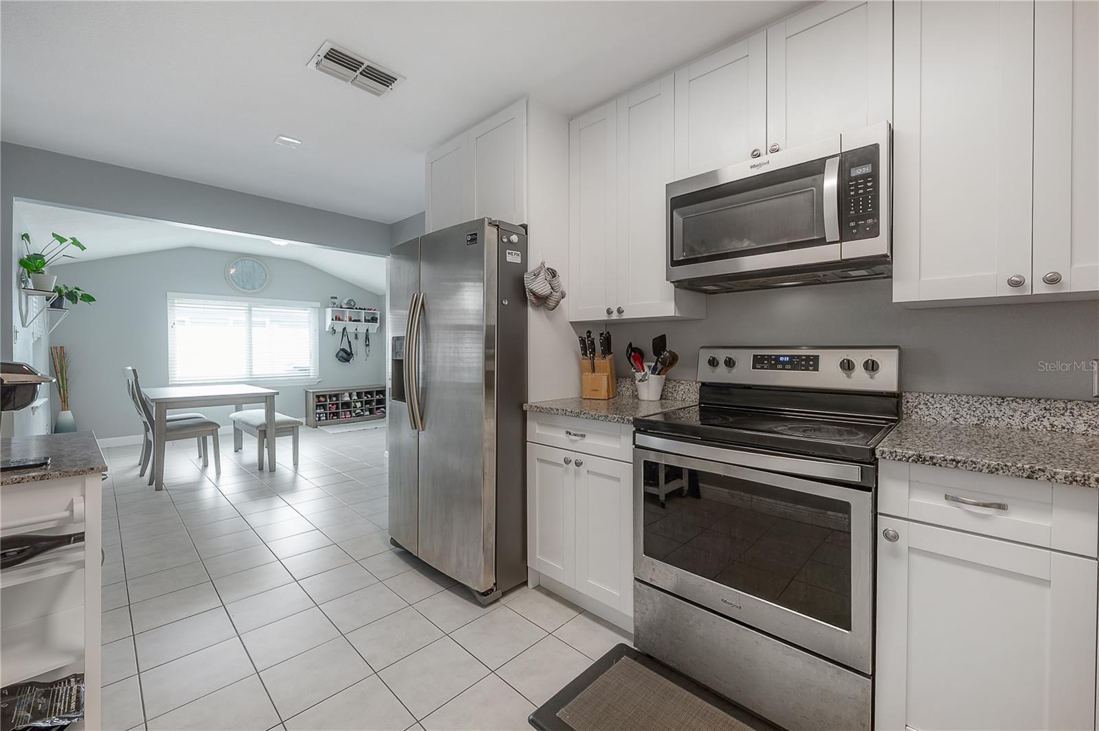 5937 13th, St Petersburg, FL 33710