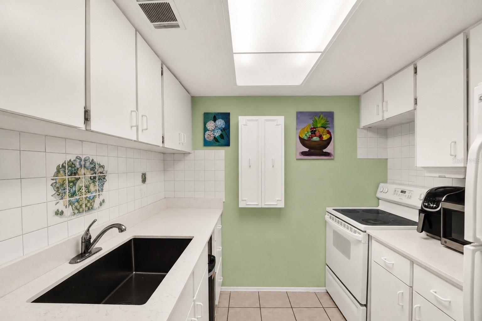 4701 Christa Unit 341, Tampa, FL 33614