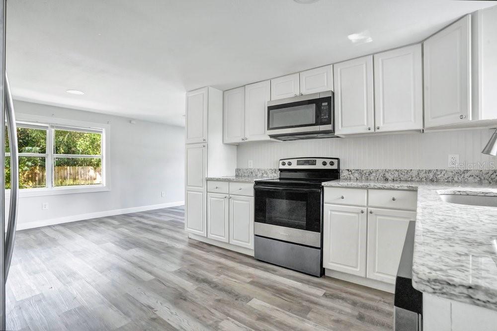 2012 Harding, Orlando, FL 32806