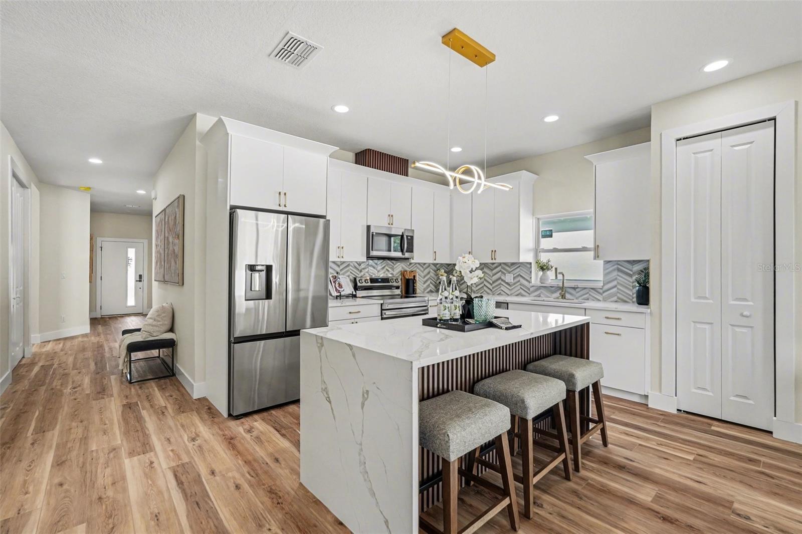 1719 Perio, Tampa, FL 33612