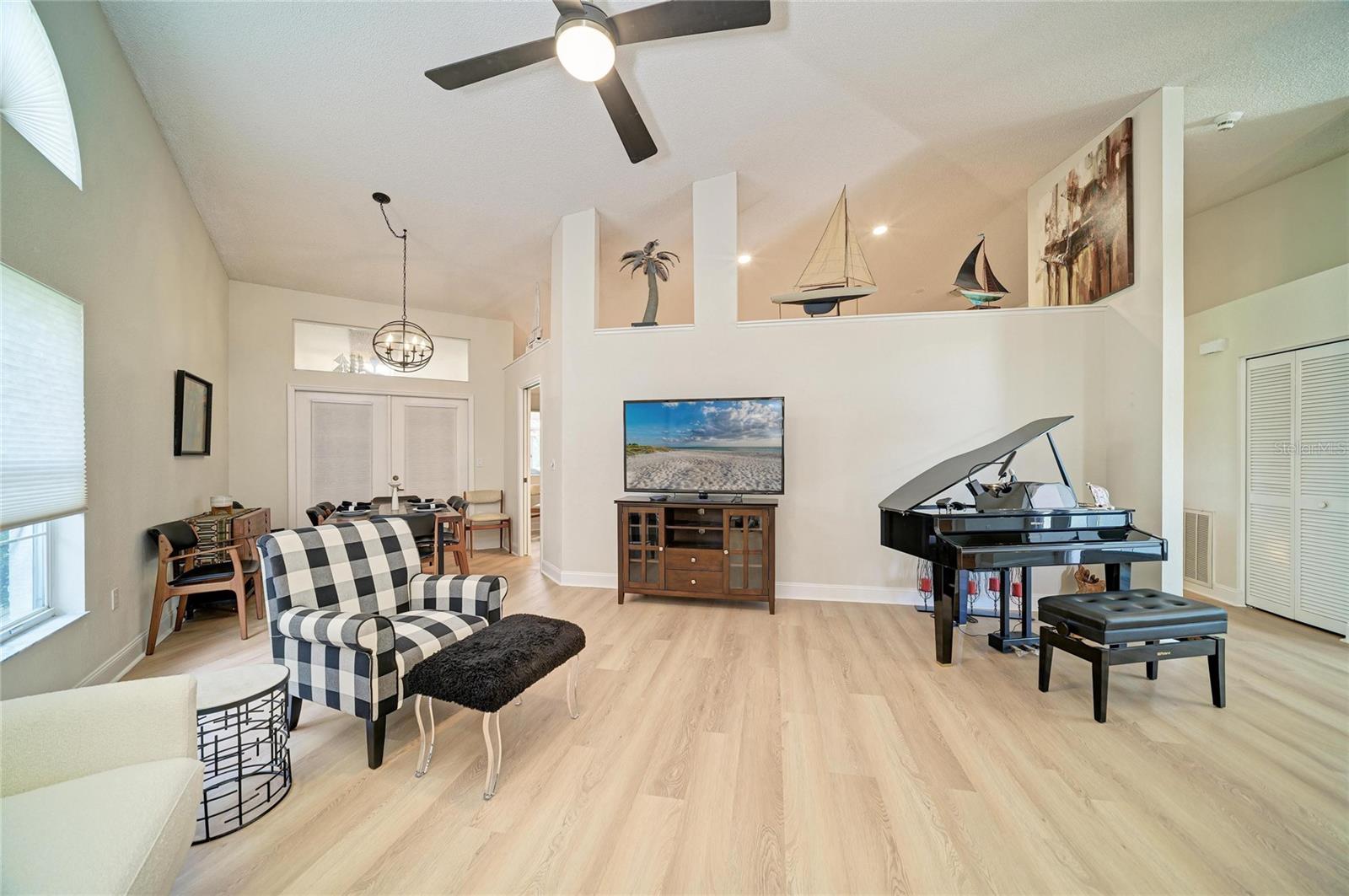 6604 Stone River, Bradenton, FL 34203