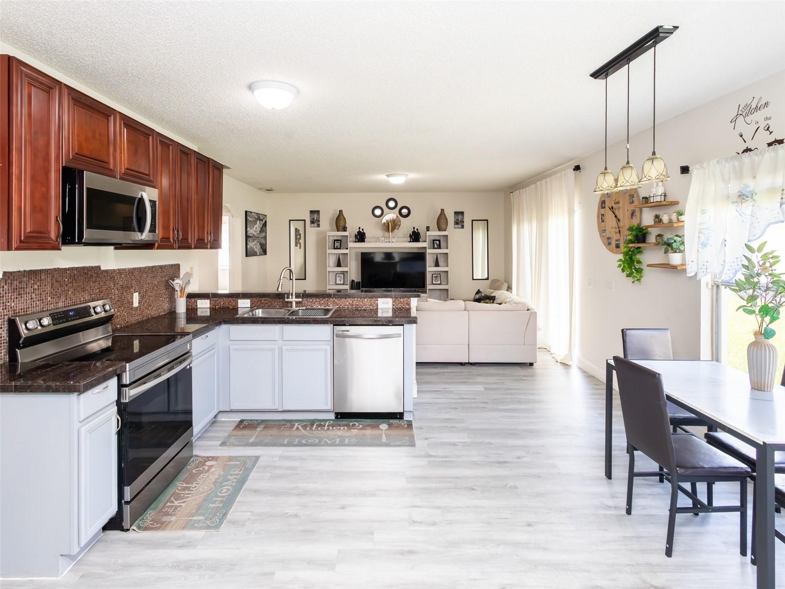 2238 Rio Grande Canyon, Poinciana, FL 34759