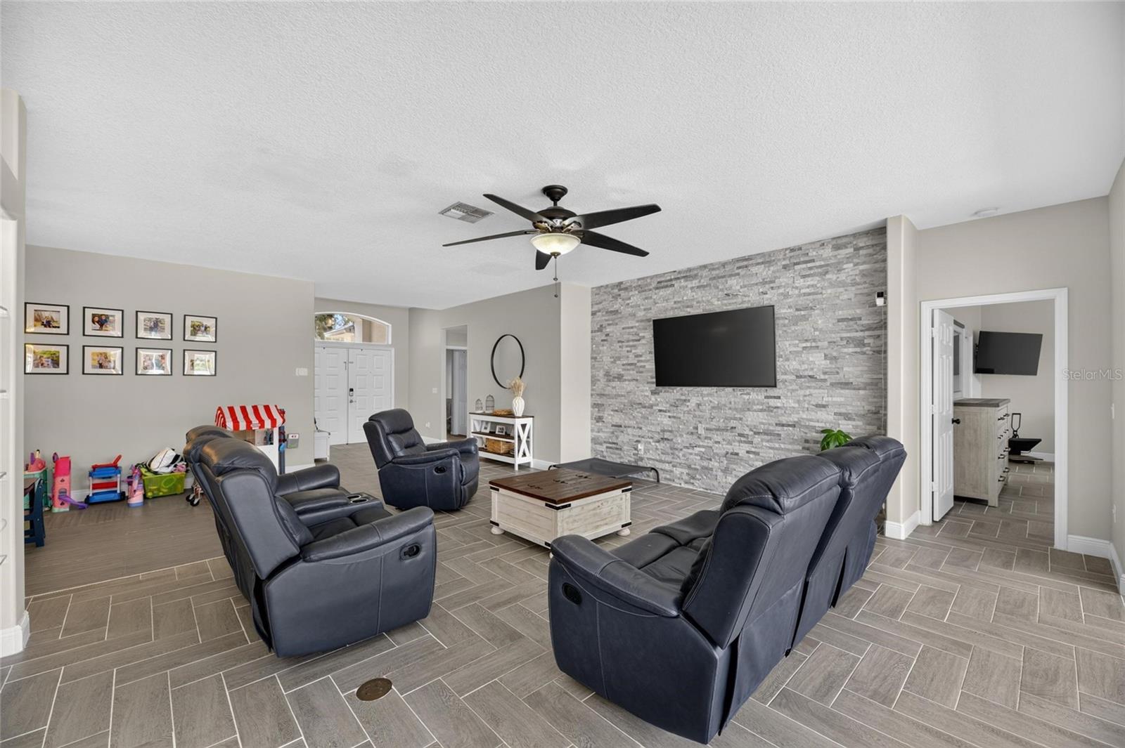 12419 Riverglen, Riverview, FL 33569