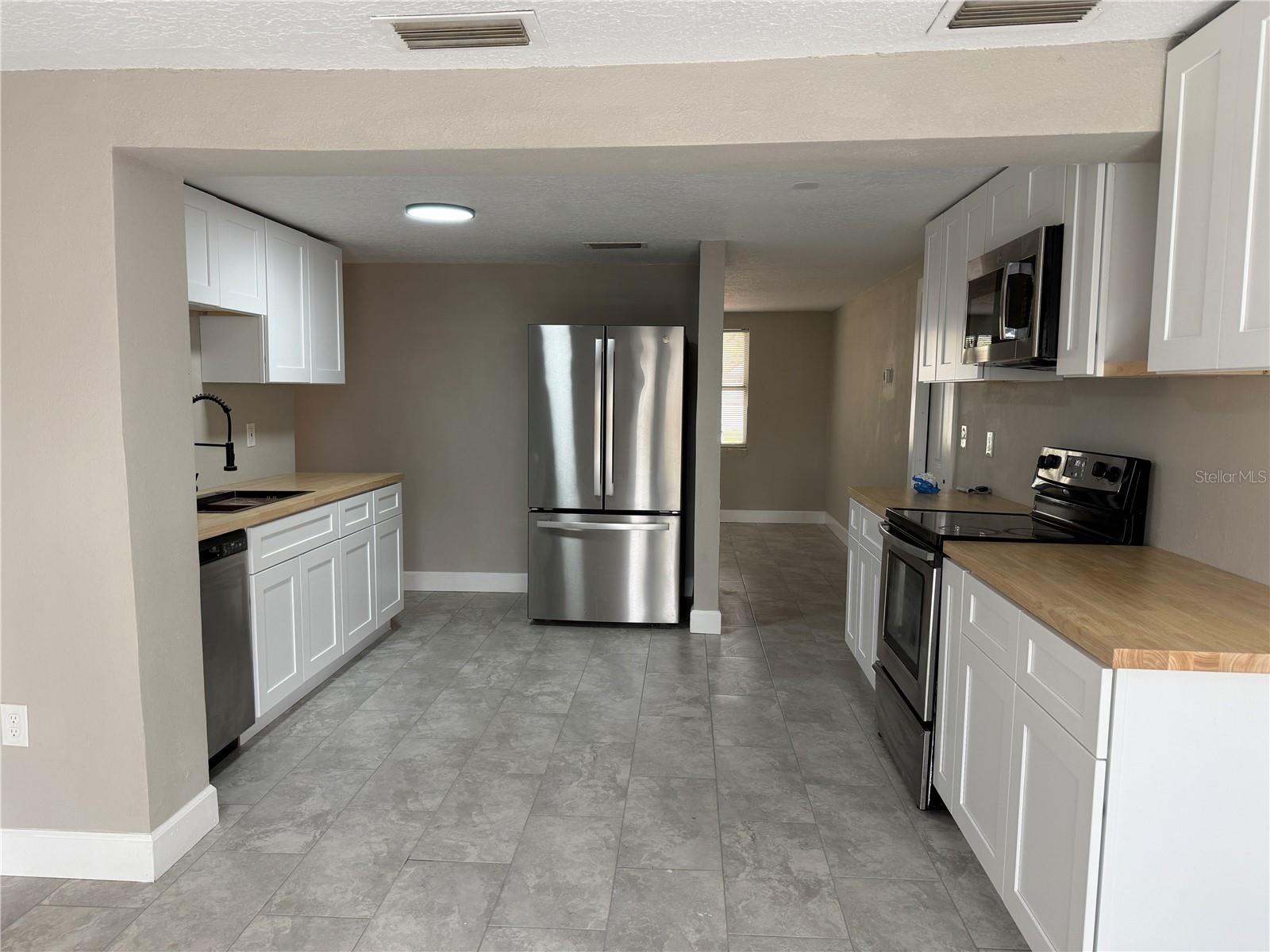 7138 Pinewood, New Port Richey, FL 34652