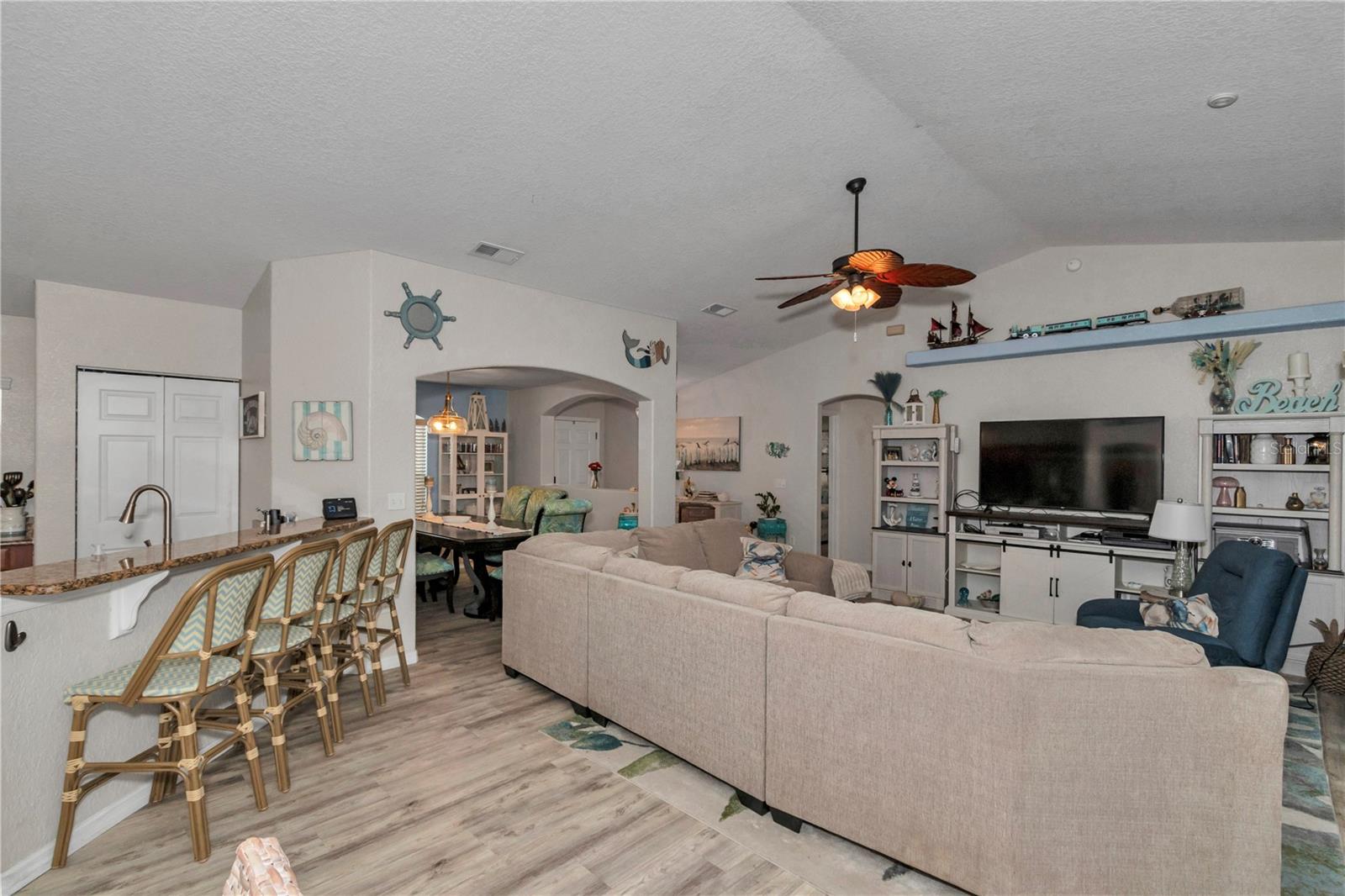 12439 48th, Oxford, FL 34484