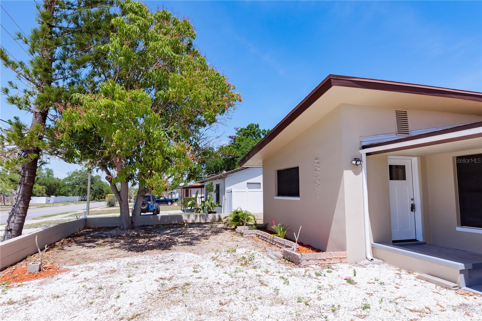 4946 Dr Martin Luther King Jr, St Petersburg, FL 33705