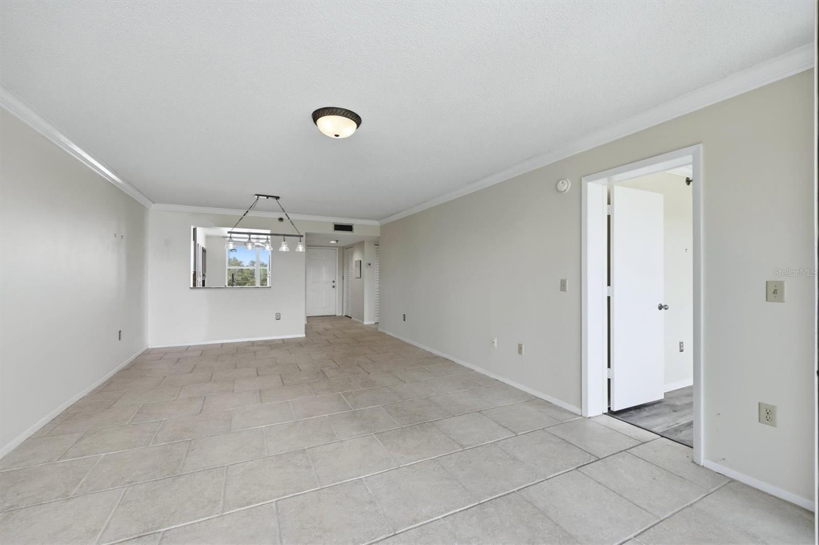 4550 Pinebrook Unit 403, Bradenton, FL 34209