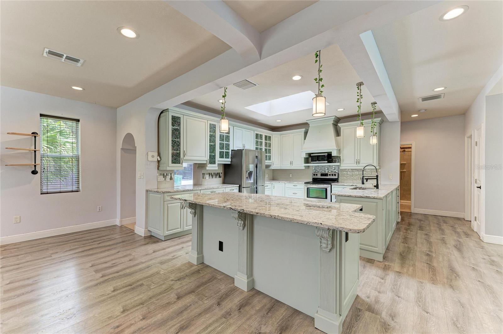 1712 4th, Palmetto, FL 34221