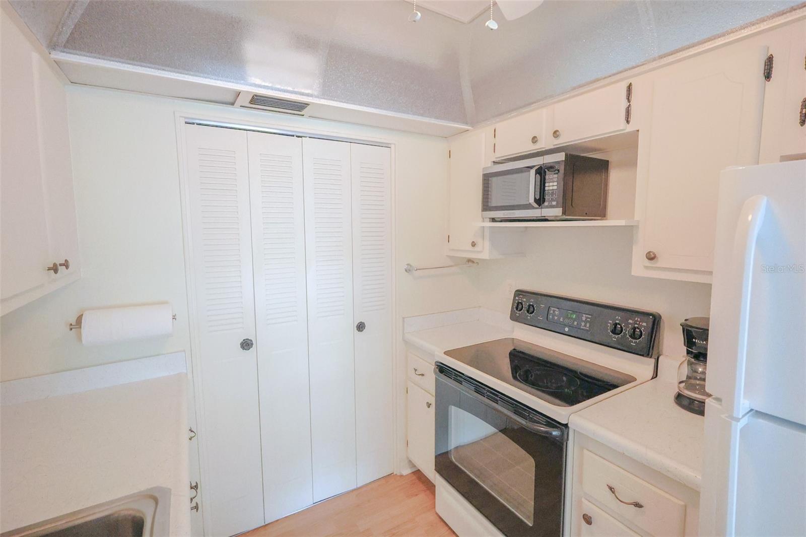 1235 Highland Unit 4-306, Clearwater, FL 33756