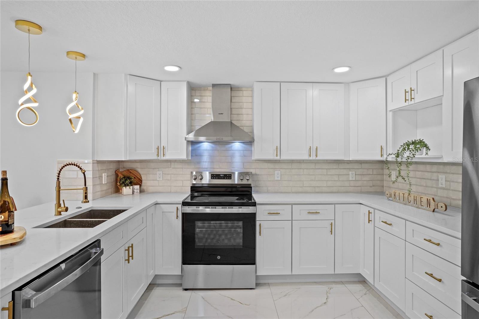 6400 Montana, New Port Richey, FL 34653