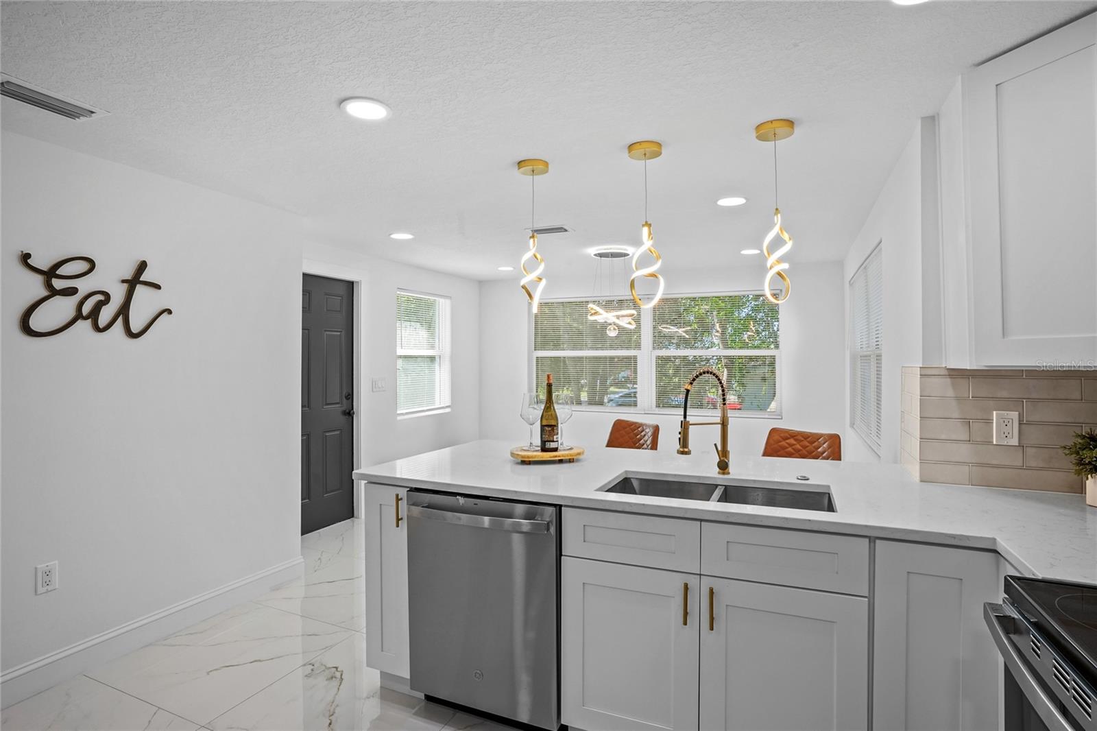 6400 Montana, New Port Richey, FL 34653