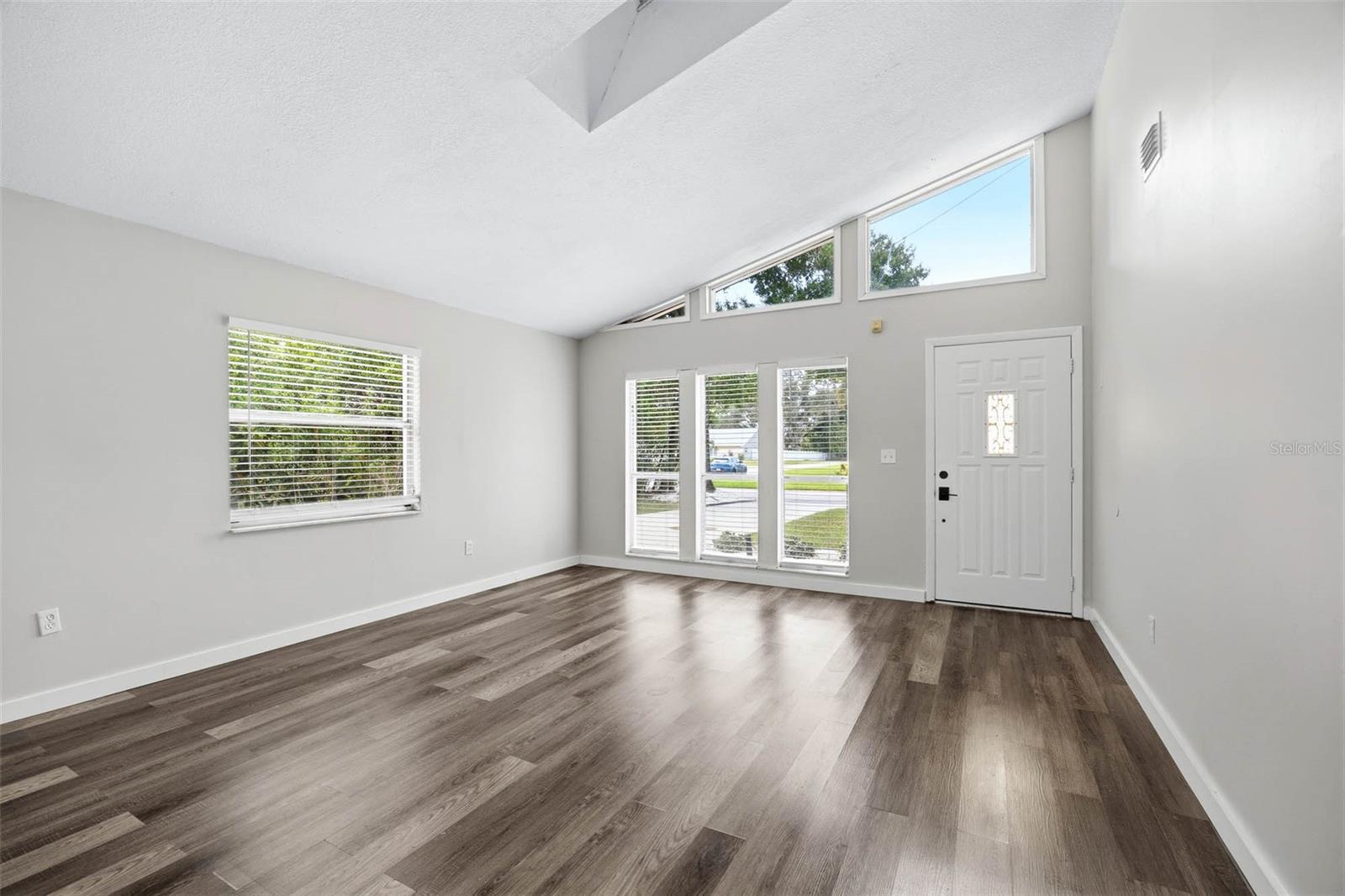 2801 51st, St Petersburg, FL 33712