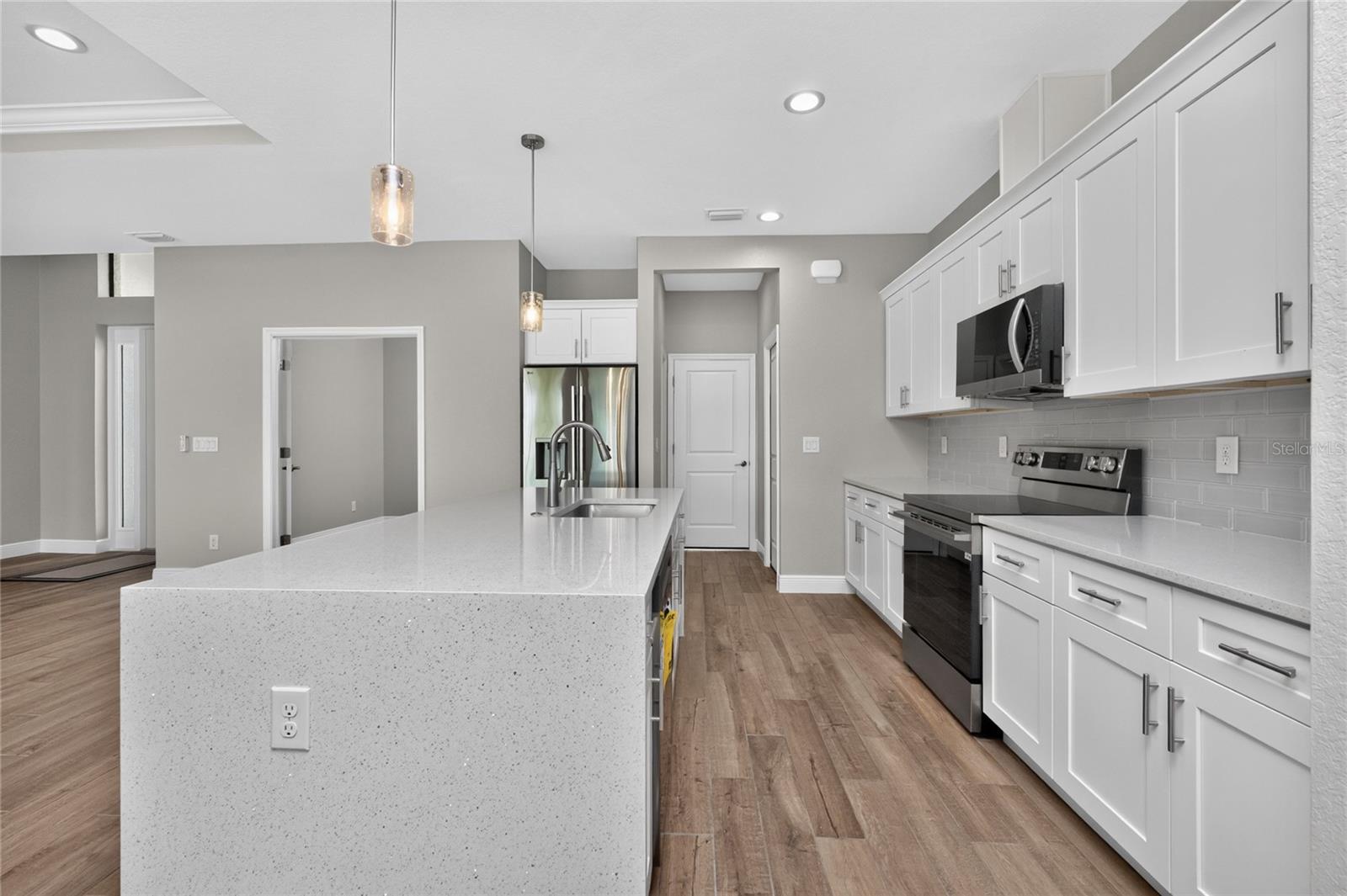 9590 Honeymoon, Port Charlotte, FL 33981