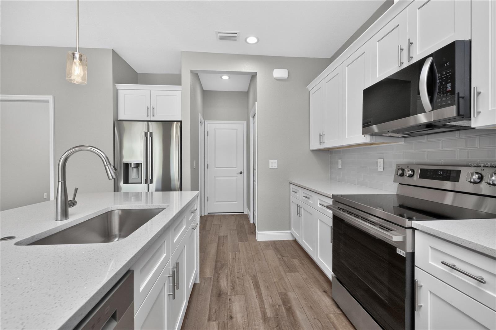 9590 Honeymoon, Port Charlotte, FL 33981