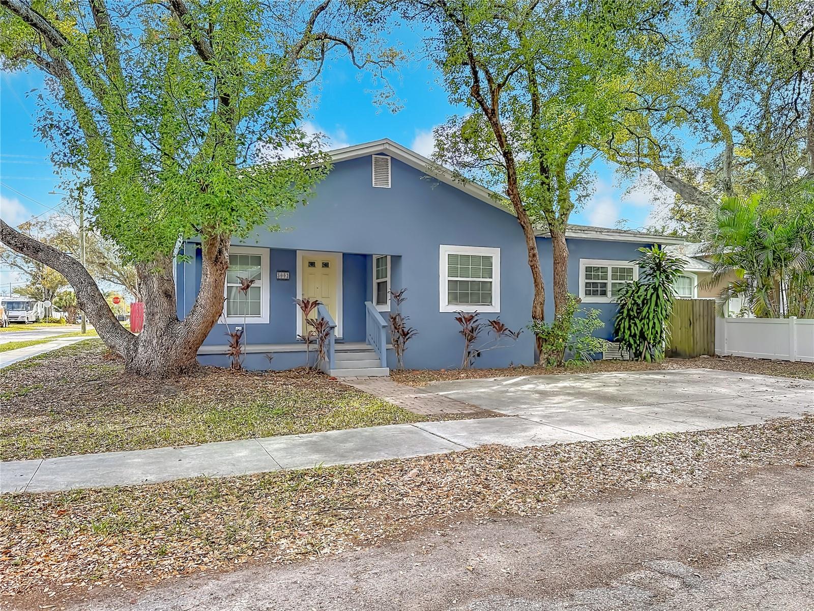 3002 Arch, Tampa, FL 33607