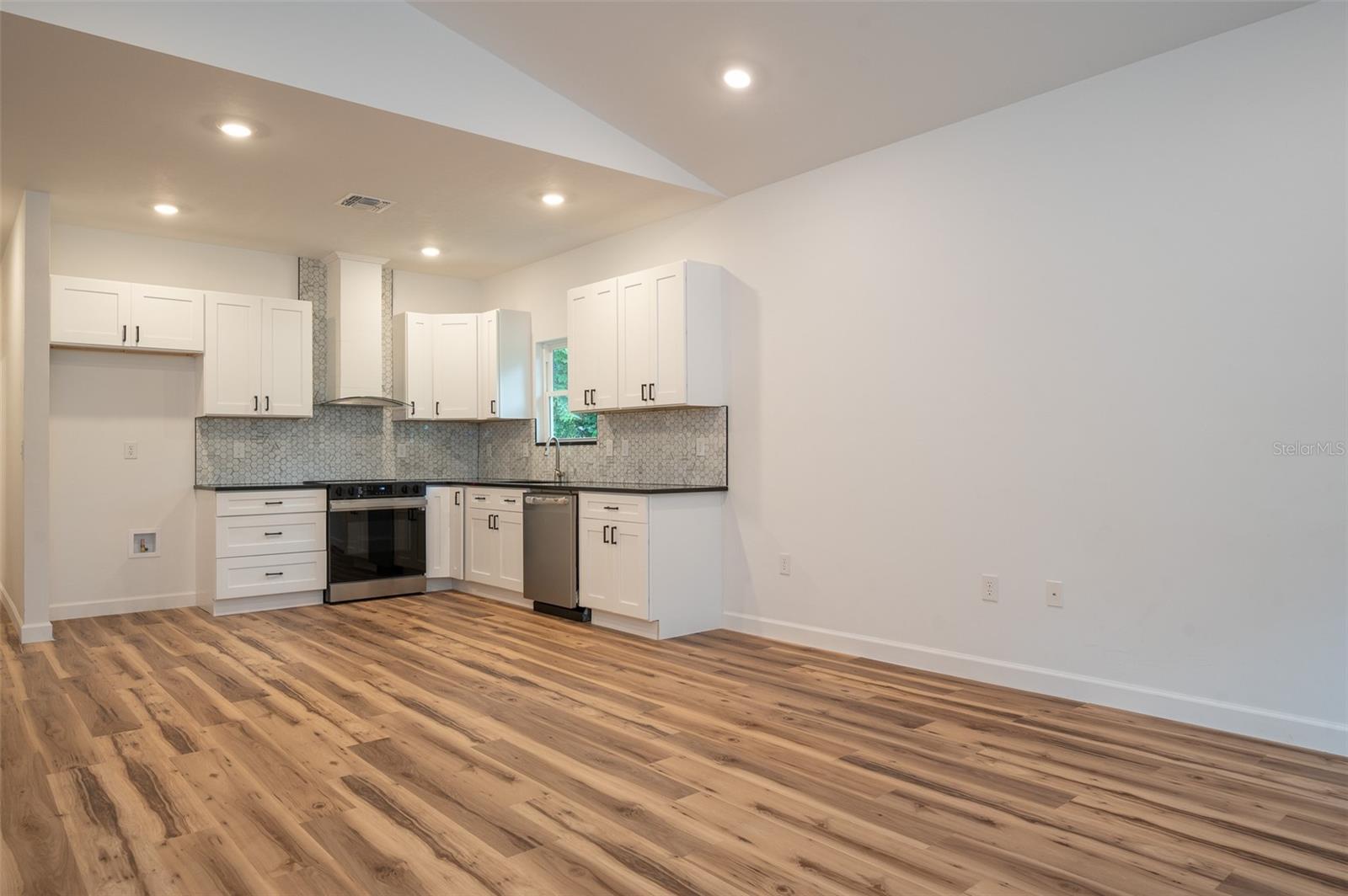 2402 70th, Gainesville, FL 32609