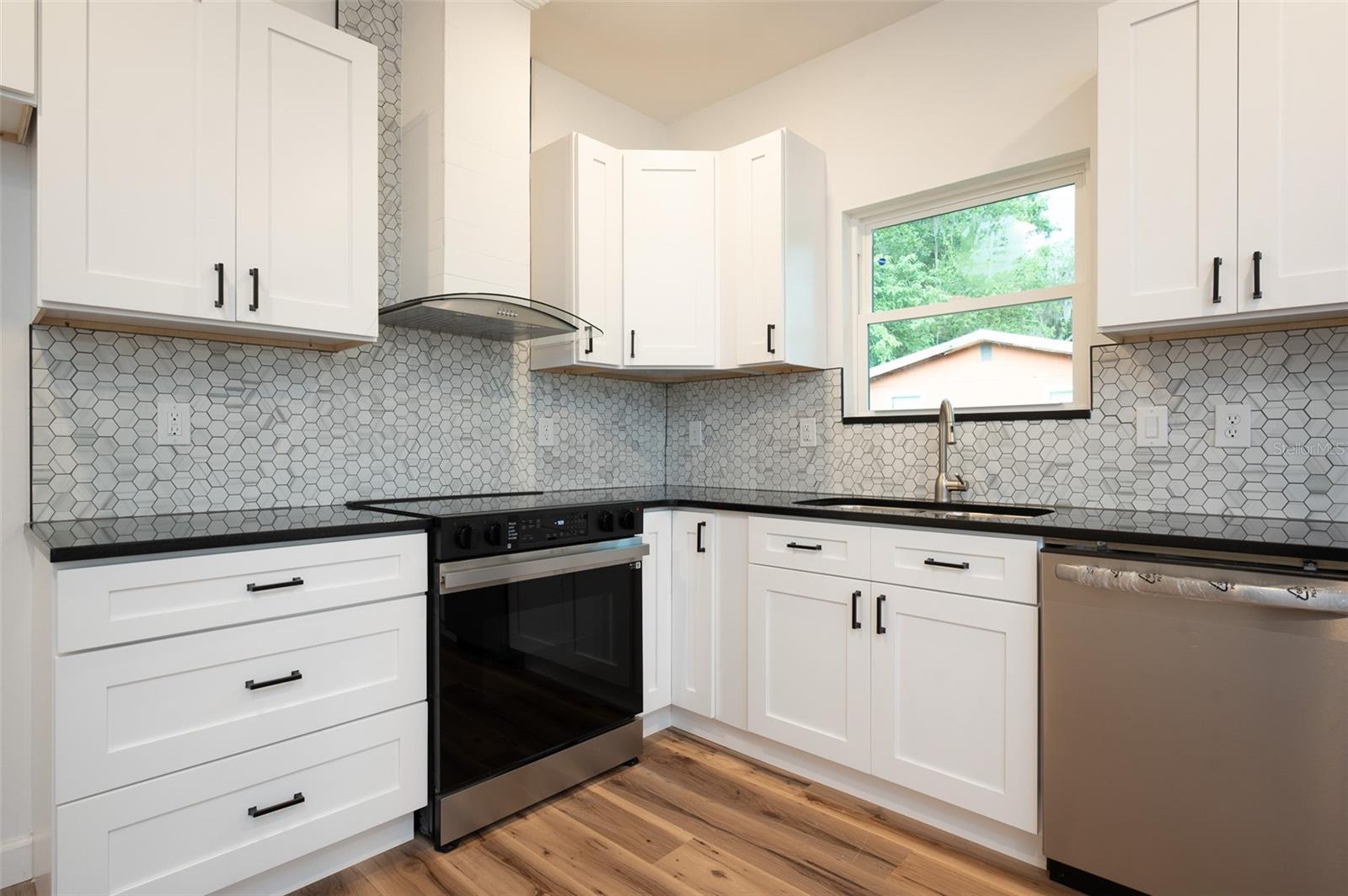 2402 70th, Gainesville, FL 32609