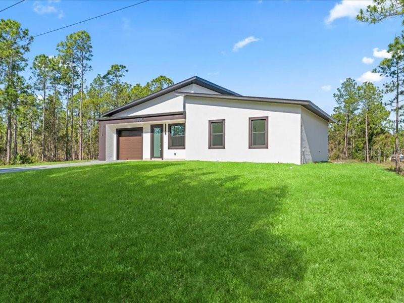 1305 Mcarthur, Lehigh Acres, FL 33972