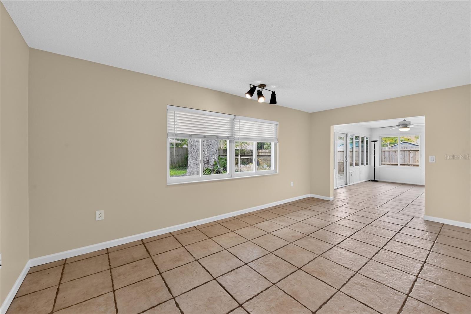 7207 14th, Bradenton, FL 34209