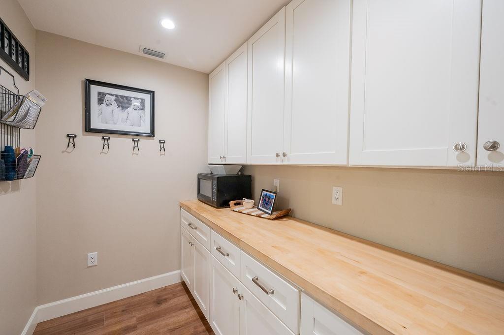 216 18th, Bradenton, FL 34208