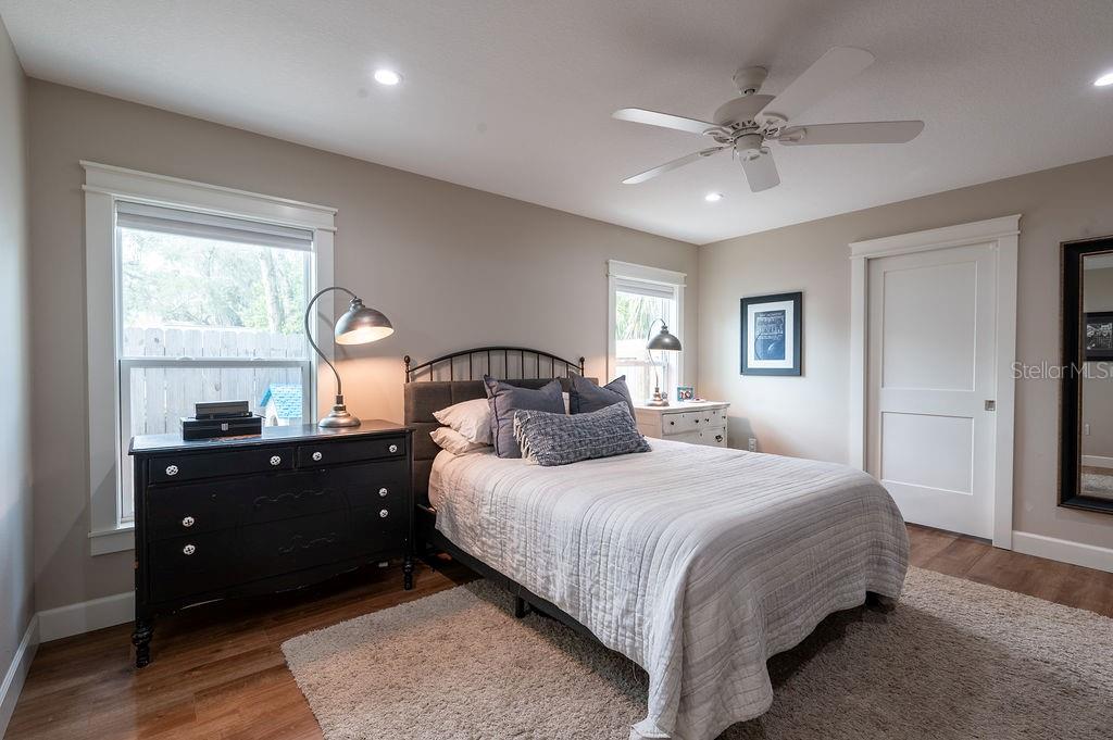 216 18th, Bradenton, FL 34208