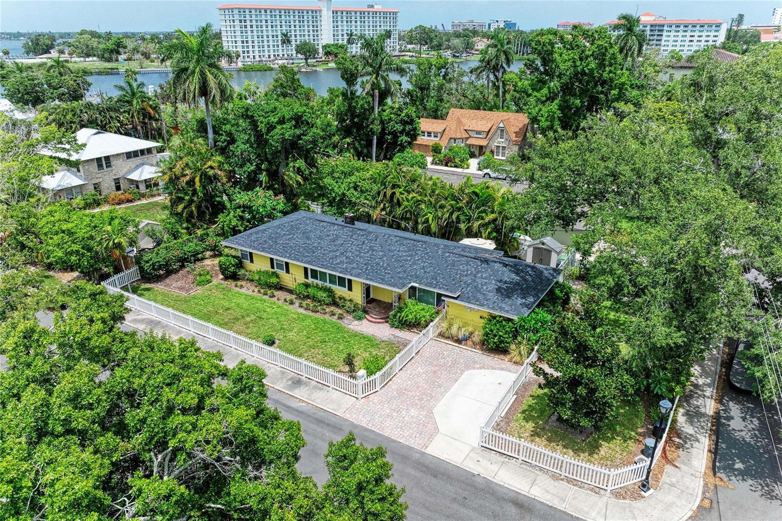 405 20th, Bradenton, FL 34205