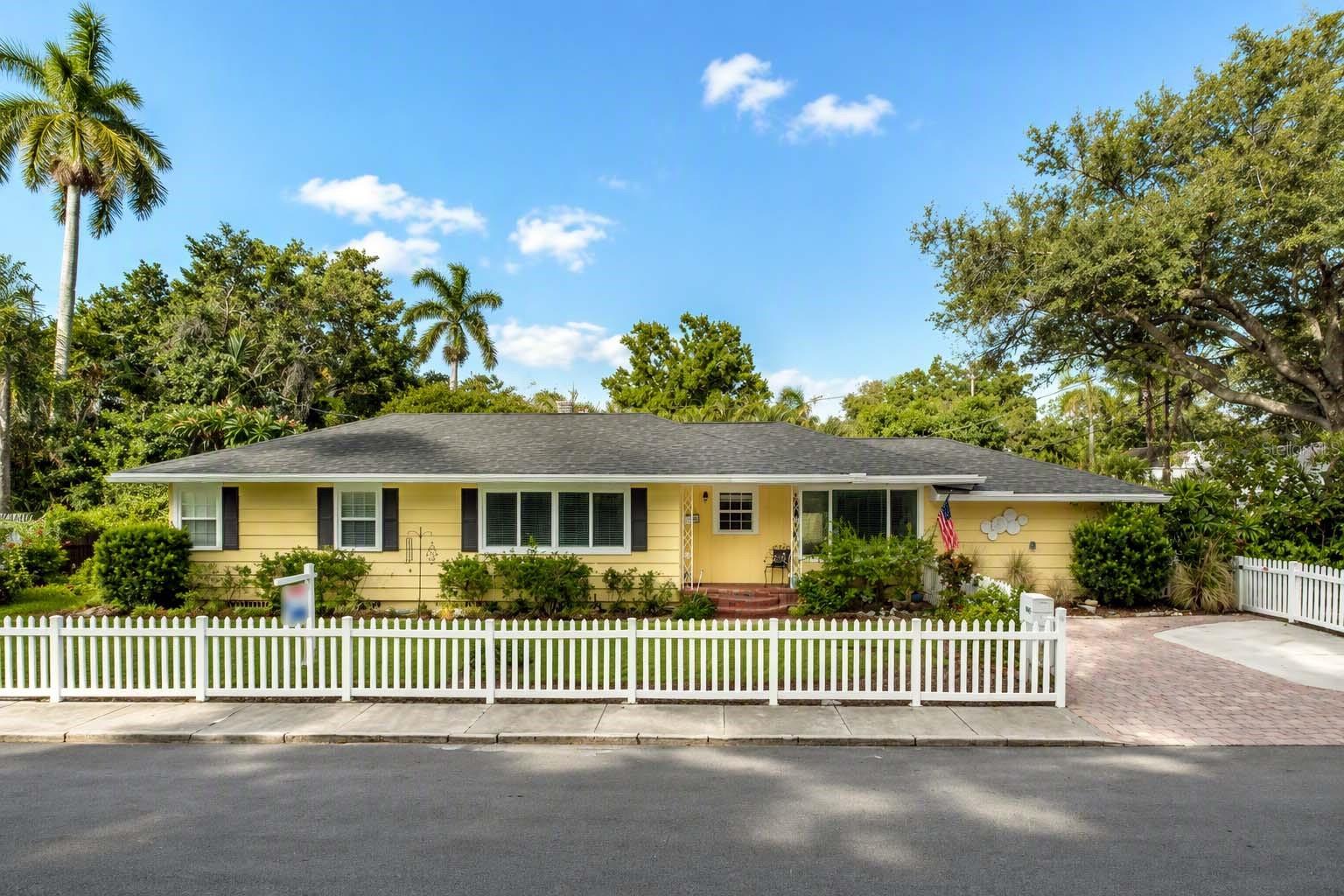 405 20th, Bradenton, FL 34205