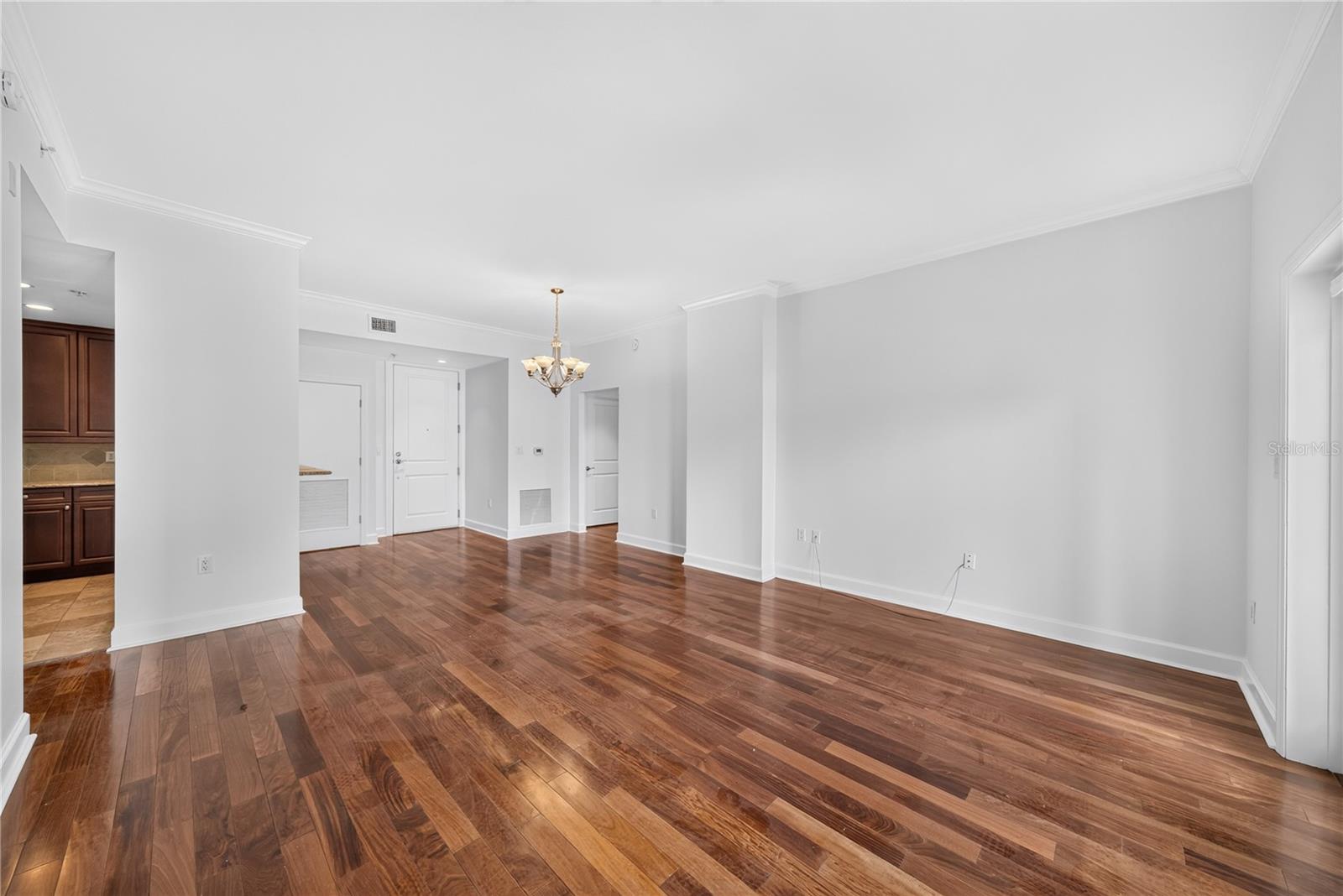 630 Vassar Unit 2210, Orlando, FL 32804