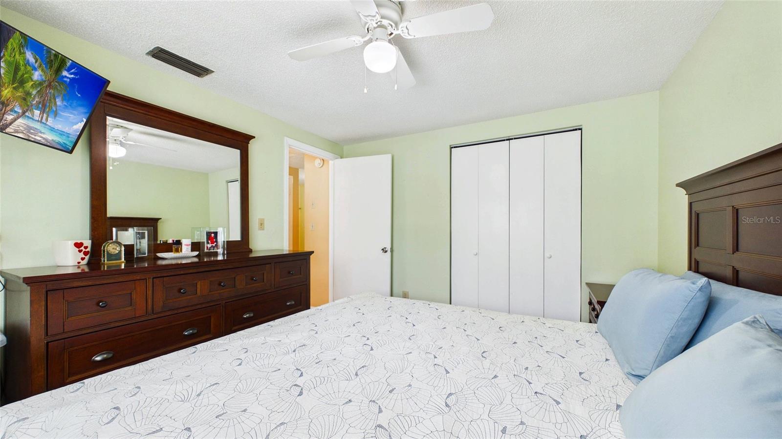 2809 Edenwood, Clearwater, FL 33759