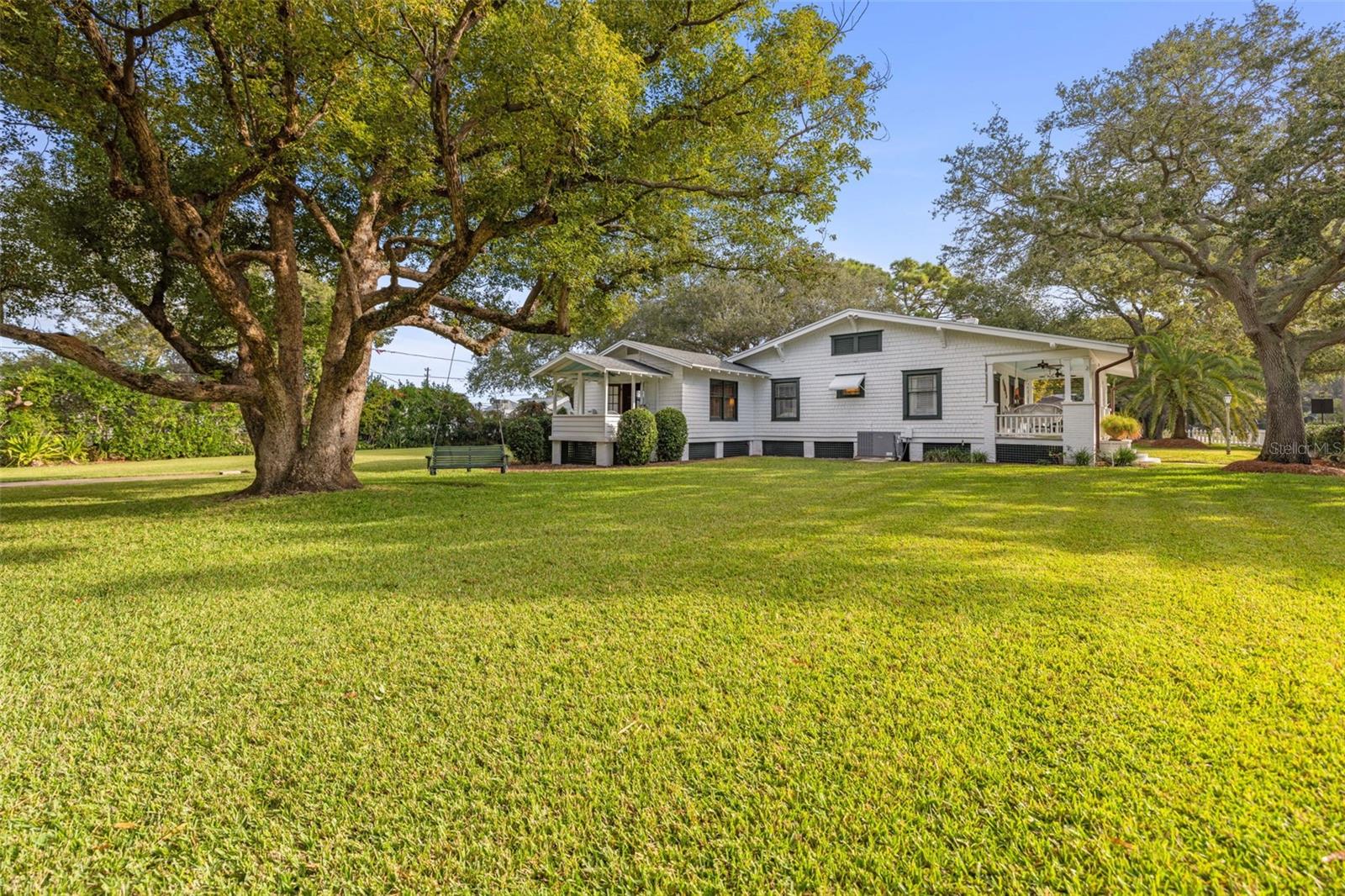 458 Scotland, Dunedin, FL 34698