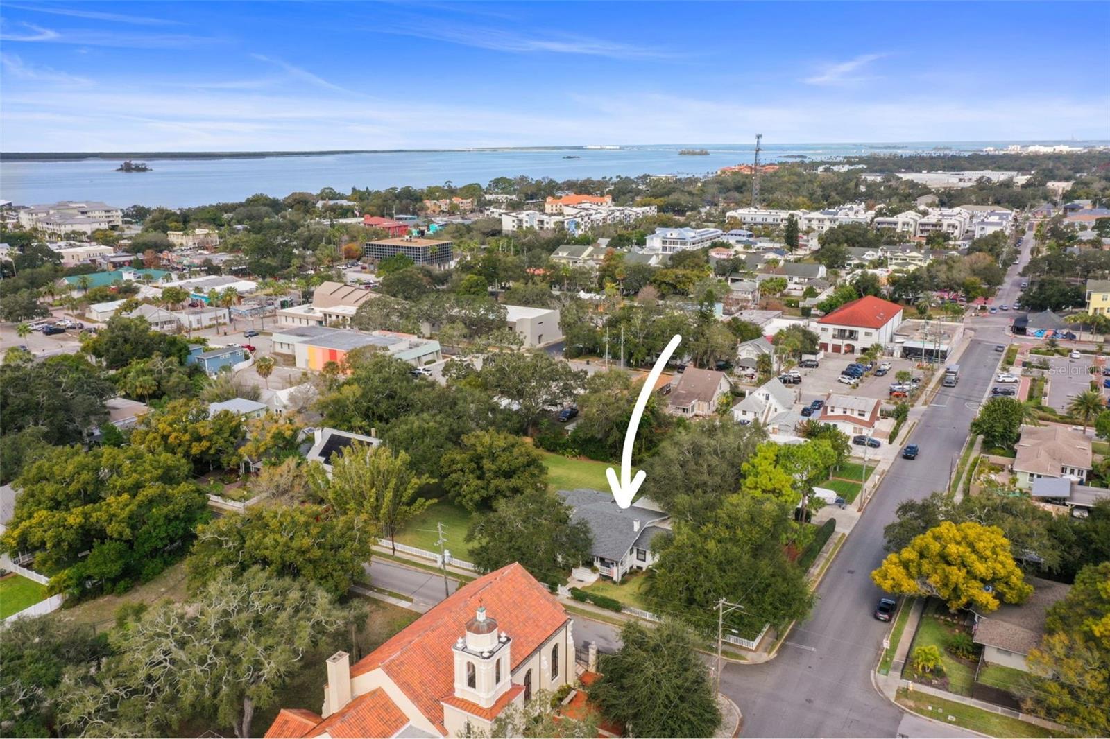 458 Scotland, Dunedin, FL 34698