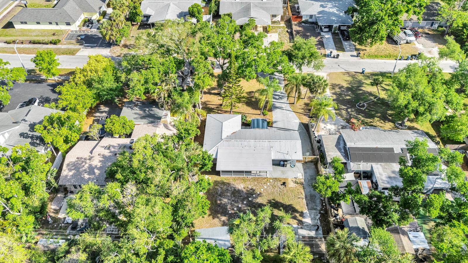2510 51st Avenue, Bradenton, FL 34207