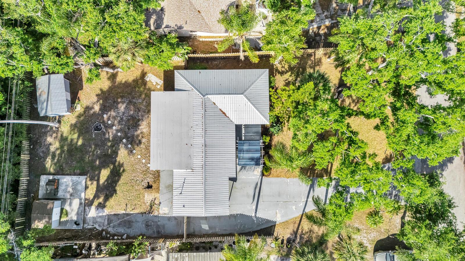 2510 51st Avenue, Bradenton, FL 34207