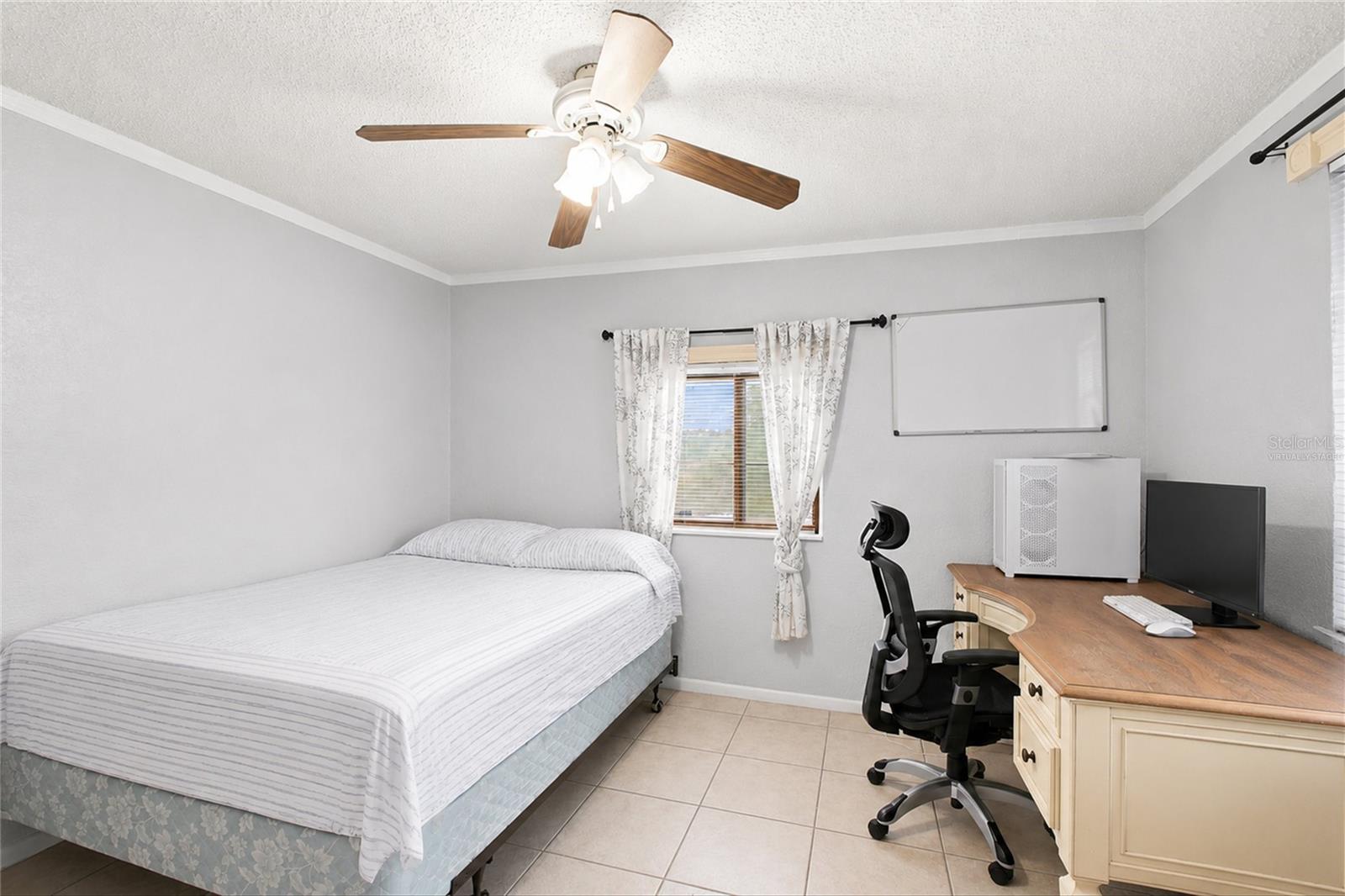 3827 38th, St Petersburg, FL 33713