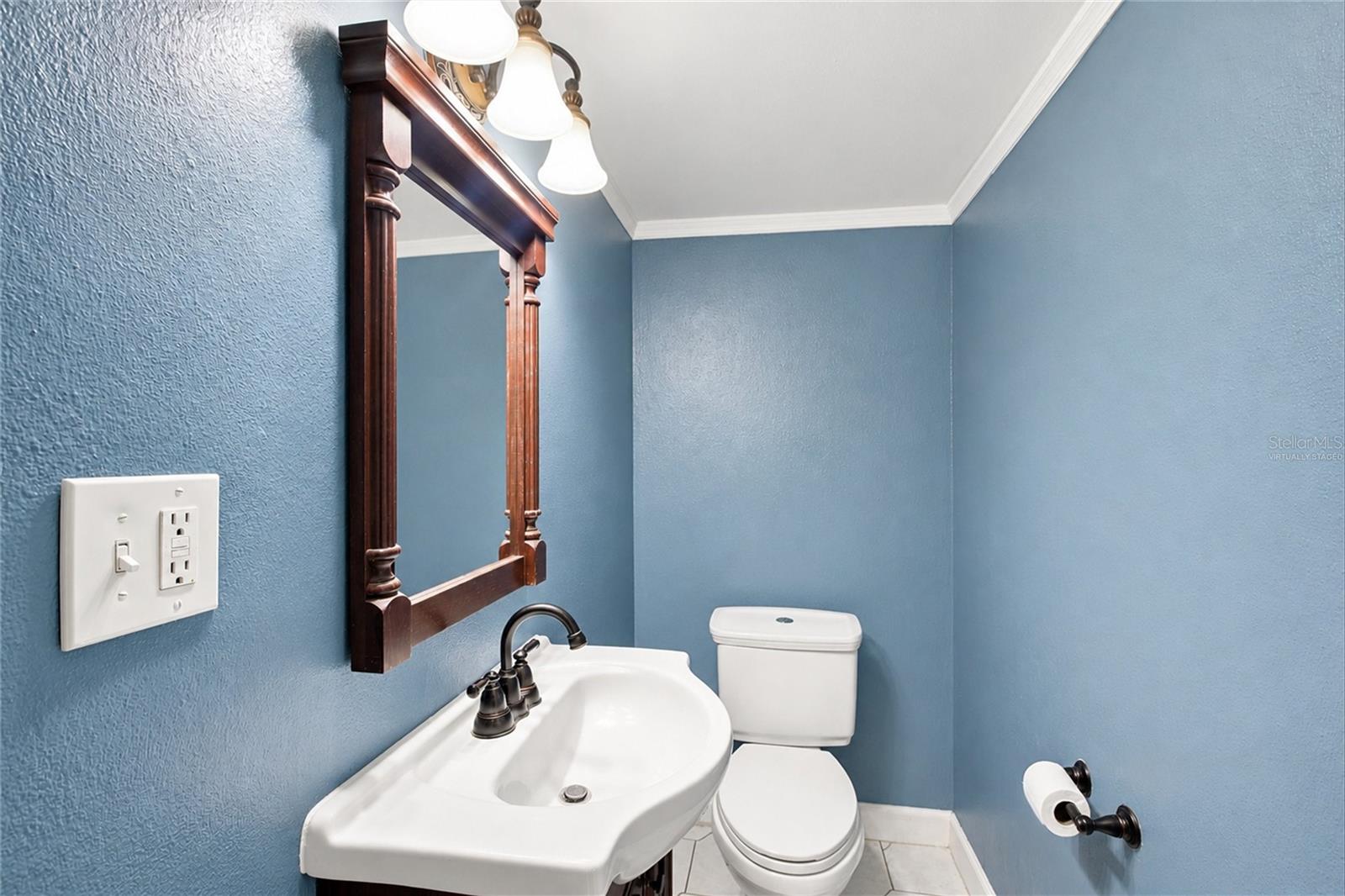 3827 38th, St Petersburg, FL 33713