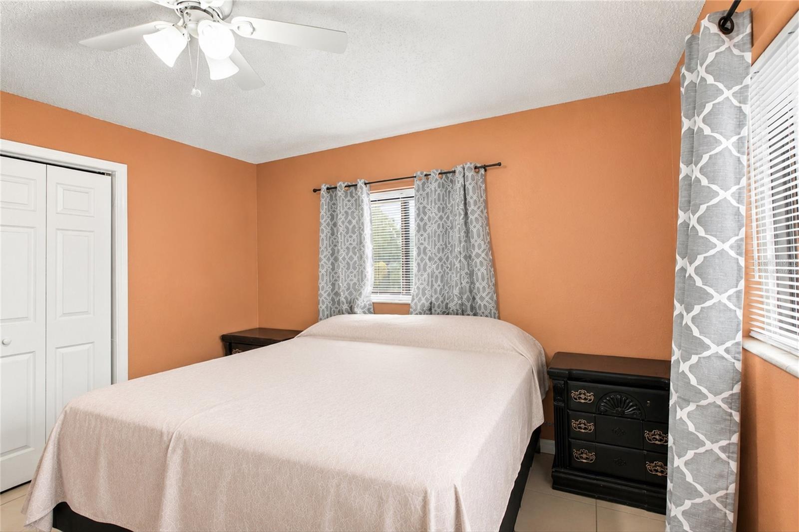 3827 38th, St Petersburg, FL 33713