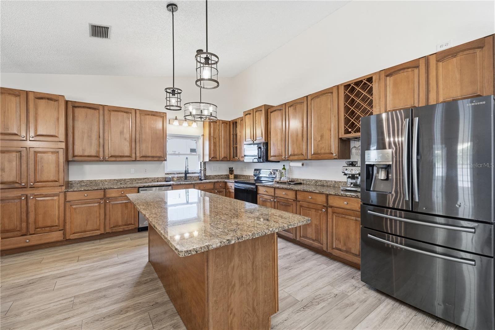 1570 Club, Tarpon Springs, FL 34689
