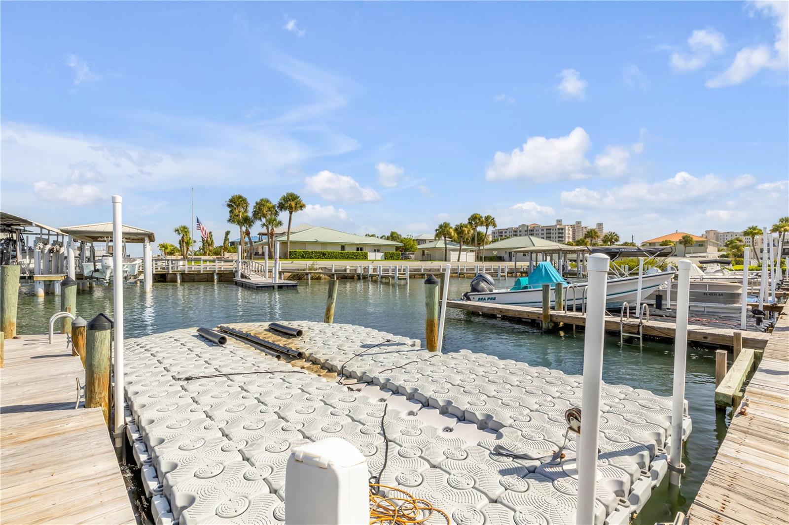 2100 Peninsula Unit 305, New Smyrna Beach, FL 32169