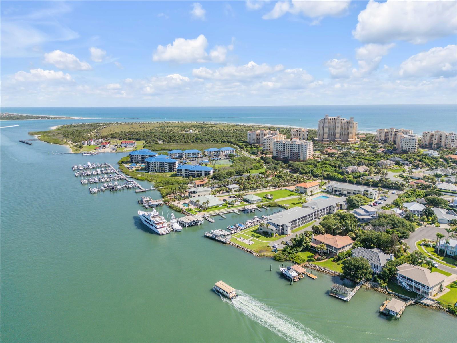 2100 Peninsula Unit 305, New Smyrna Beach, FL 32169