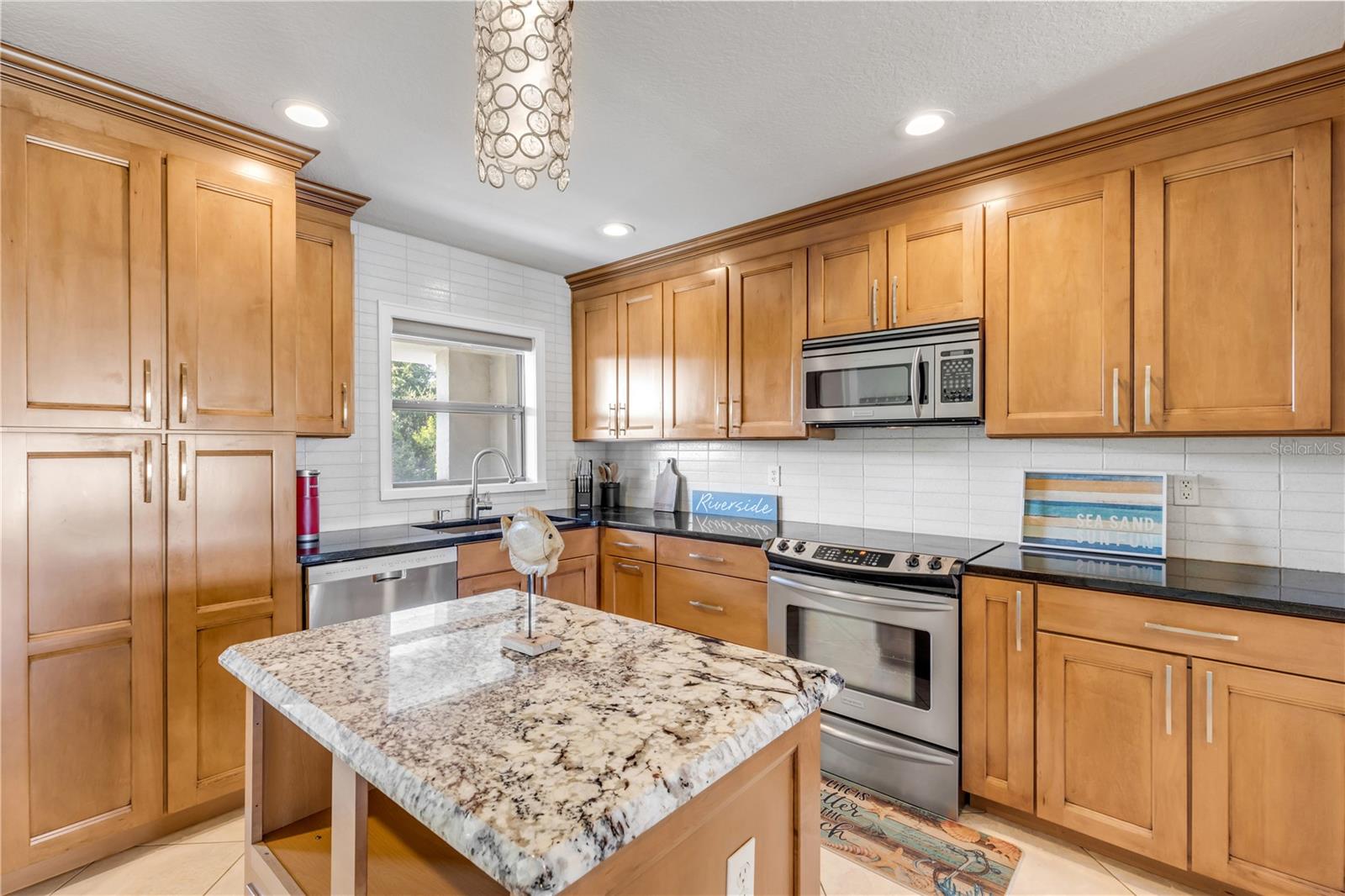 2100 Peninsula Unit 305, New Smyrna Beach, FL 32169