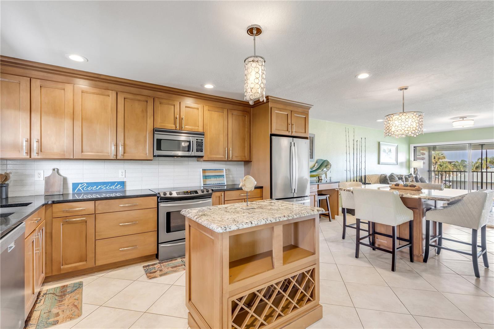2100 Peninsula Unit 305, New Smyrna Beach, FL 32169