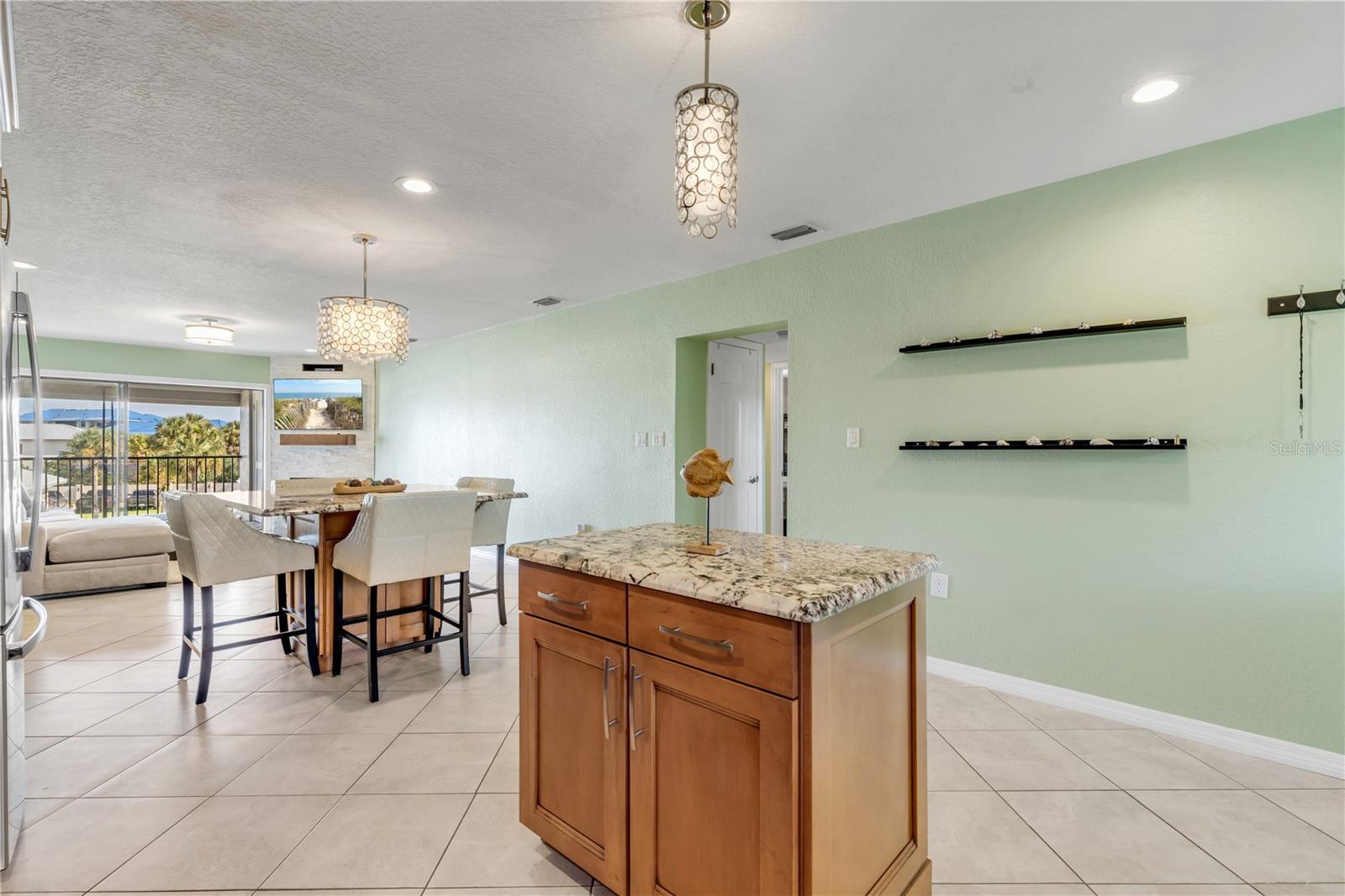 2100 Peninsula Unit 305, New Smyrna Beach, FL 32169