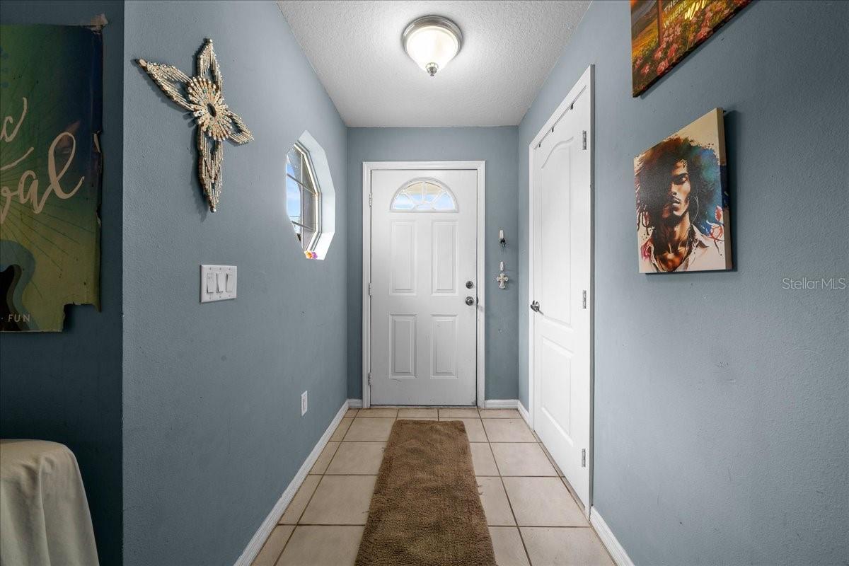 9 Pine Circle, Ocala, FL 34472