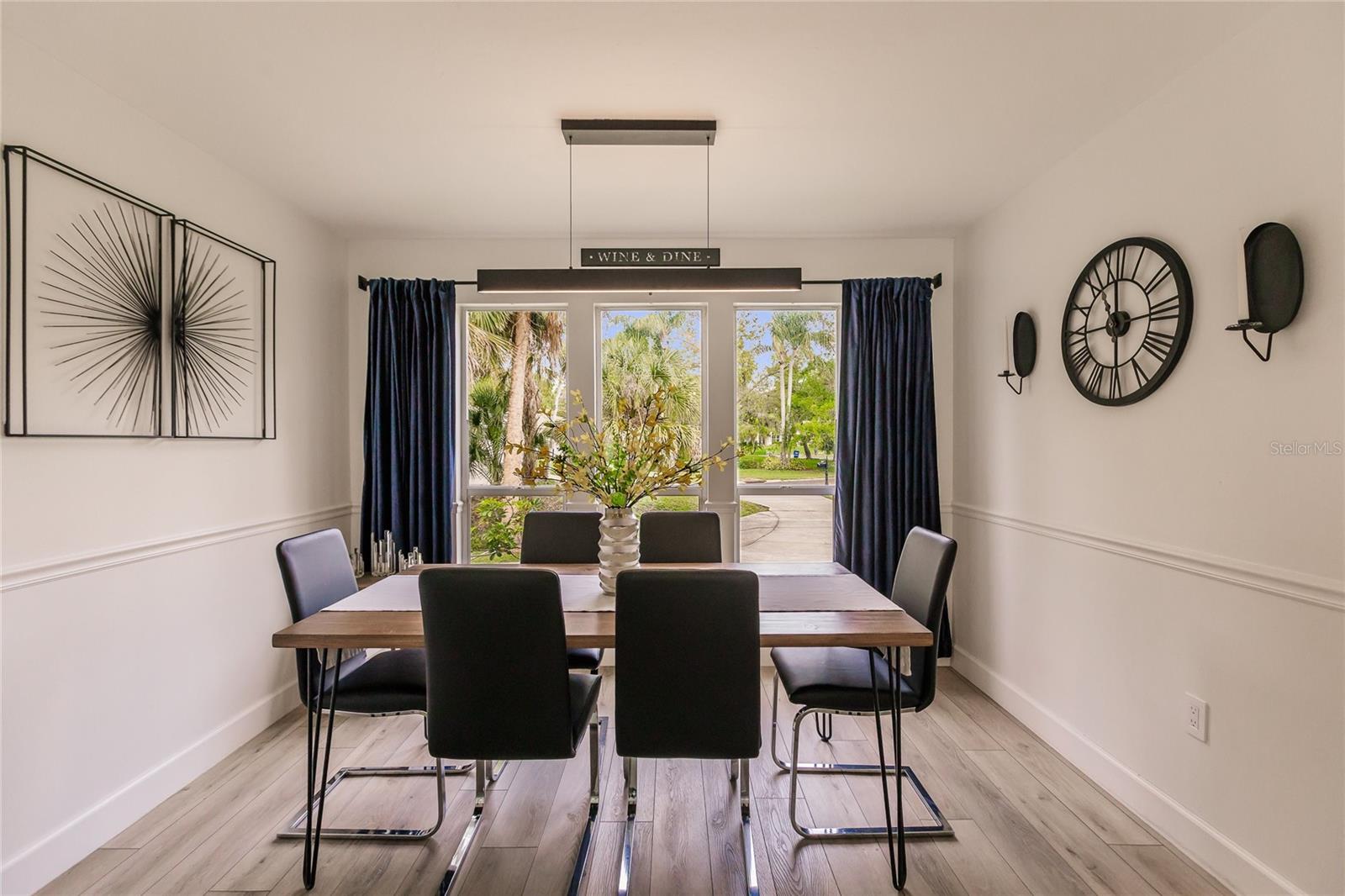 1587 Firethorne Lakes, Sarasota, FL 34240