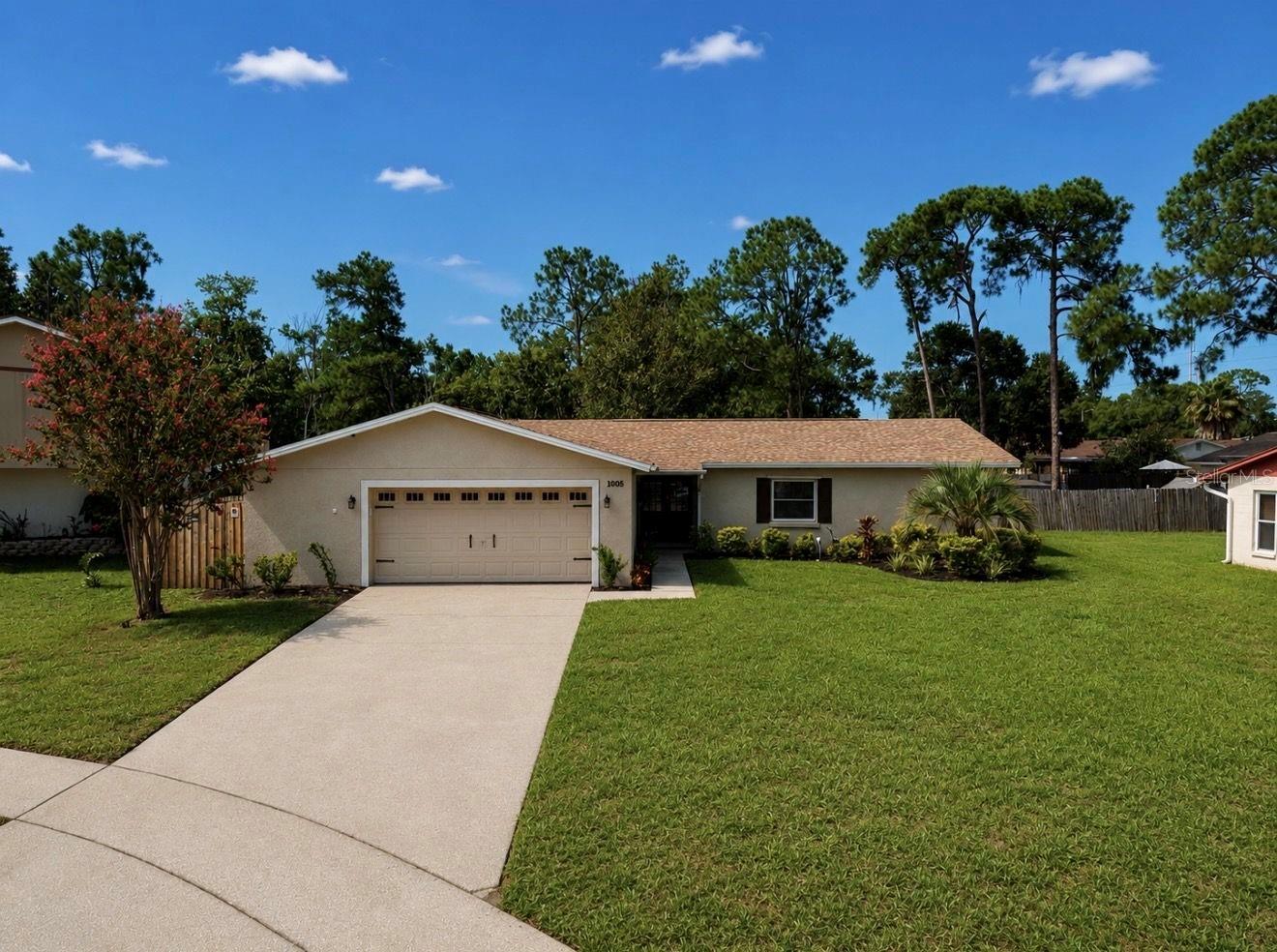 1005 Highgrove, Valrico, FL 33596