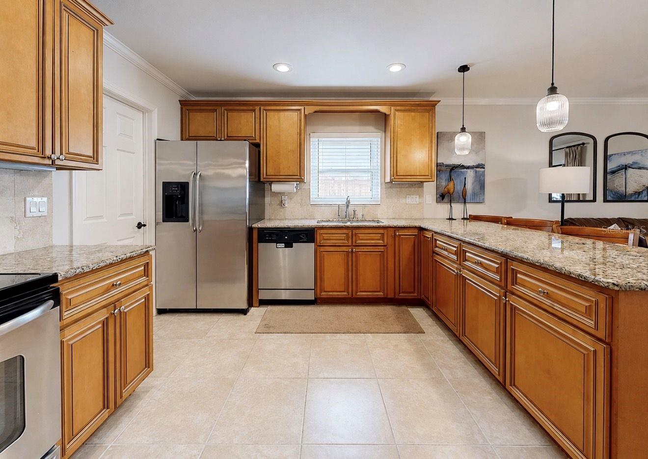 1005 Highgrove, Valrico, FL 33596